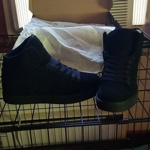 Osiris sneakers women/men never worn